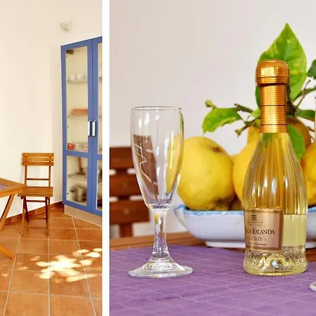 Il Comandante Bed and Breakfast Προτσίντα